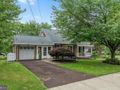 406 Central Ave, Souderton, PA, 18964