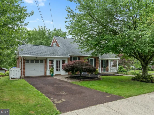 406 Central Ave, Souderton, PA 18964
