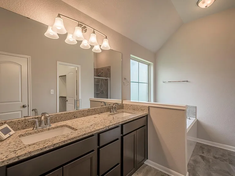 7418 Masters Dr — Photo 13