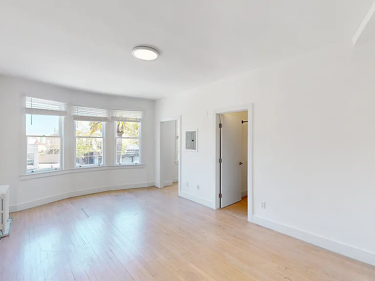 11 Hermann St #110 — Photo 2