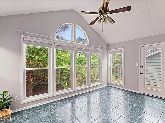 5th image of 1115 Canyon Point Cir #1115