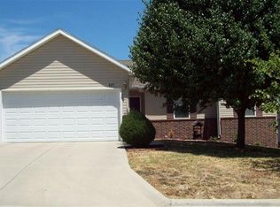 427 W White Ash Rd, Nixa, MO 65714