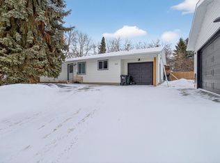 113 Fir St, Strathcona County, AB T8A1Z8