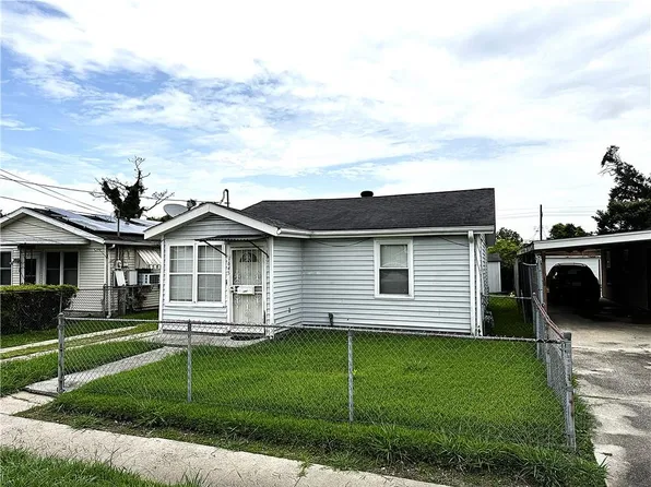 1645 Plaza Dr, Marrero, LA 70072