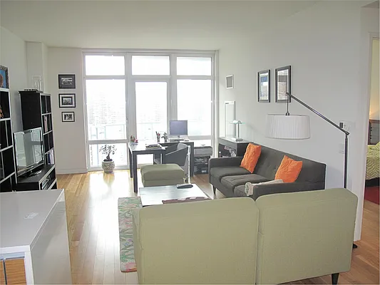 Rented by Douglas Elliman | media 21