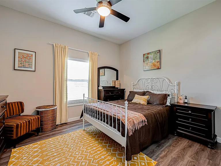 108 Bay Oaks Dr — Photo 35