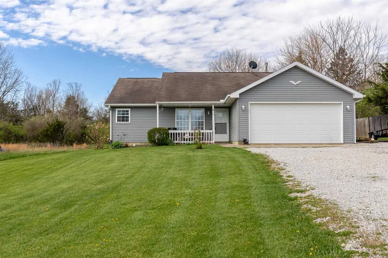 56 Kastrup Dr photo 1