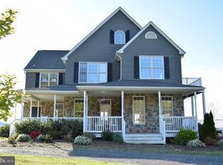 489 Pickrell Dr, Linden, VA