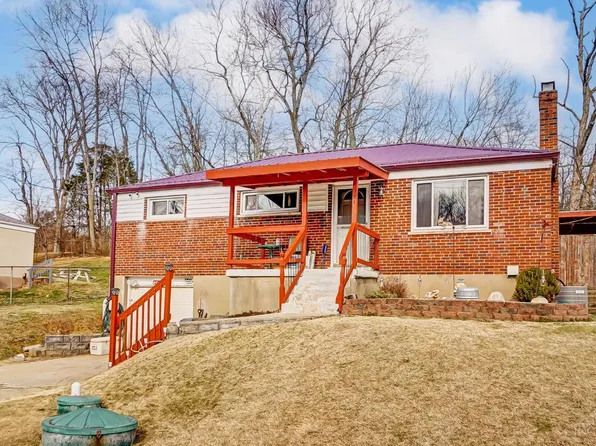 6924 Taylor Rd, Cincinnati, OH 45248