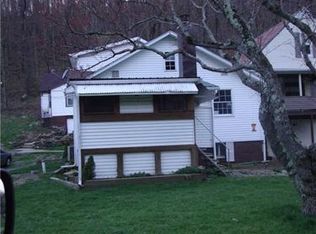 719-735 Howes Run Rd, Tarentum, PA 15084