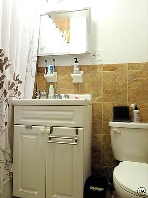 Rented by DSA Realty | media 23