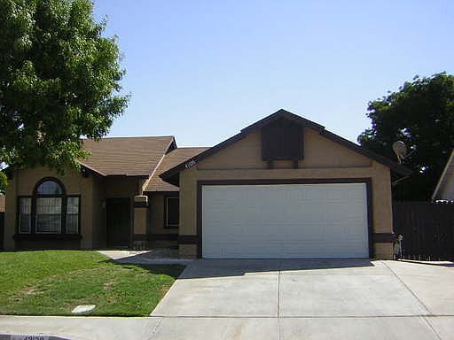 2nd image of 43120 Victorville Pl