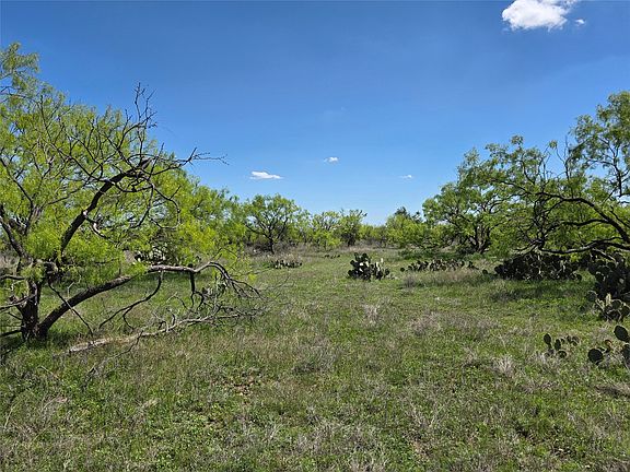 3rd image of 1709 County Road 330