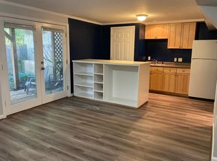 500 Meadow Hall Dr #500F, Rockville, MD 20851