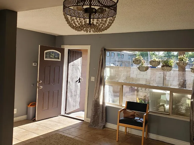 2415 W Hazelwood St #78 — Photo 40