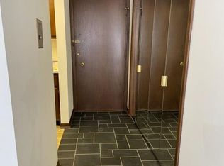 2500 Archbury Ln APT 1G, Park Ridge, IL 60068