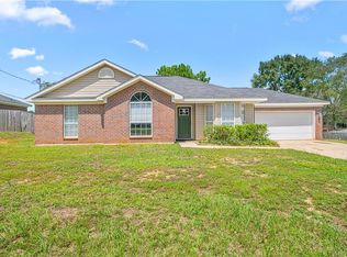 9512 Homestead Dr S, Semmes, AL 36575