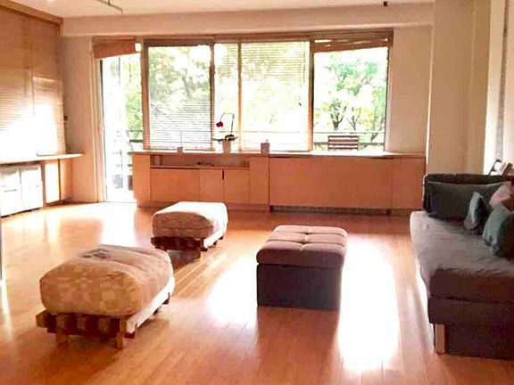 2nd image of 400 Central Park W APT 5M