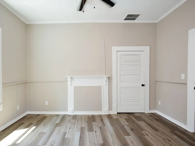 732 Williams St — Photo 47