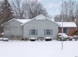 720 Pletcher Rd, Lewiston, NY 14092