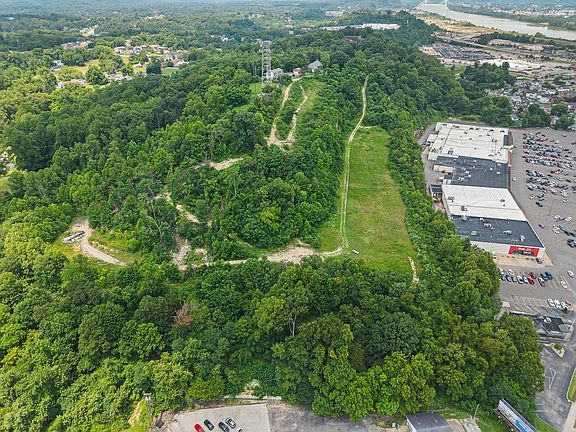 2nd image of Pollard Road & Behind Midtown