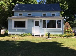 118 Main St, Poestenkill, NY 12140