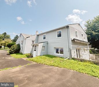 32 Westfield Rd, Trevose, PA, 19053