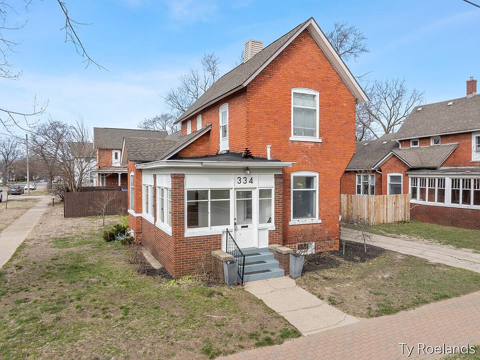 1st image of 334 Central Ave