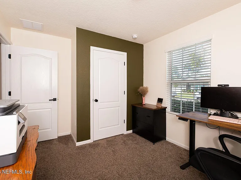 2989 Rock Creek Court Grn — Photo 10