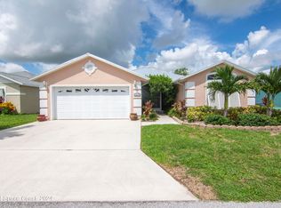 6533 Alemendra St, Fort Pierce, FL 34951