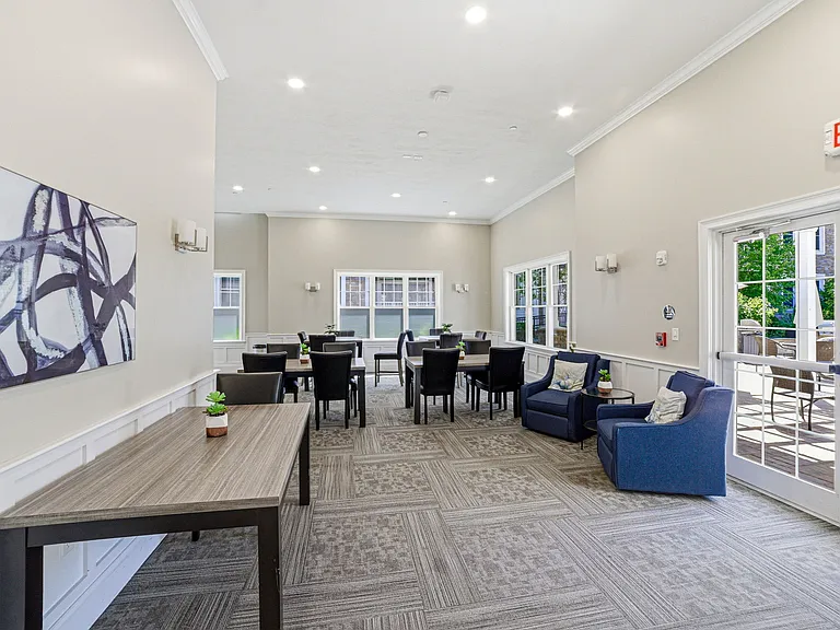320 Middlesex Ave #D208 — Photo 33