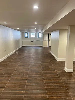 Rented by REINA PROPERTY GROUP CORP | media 19