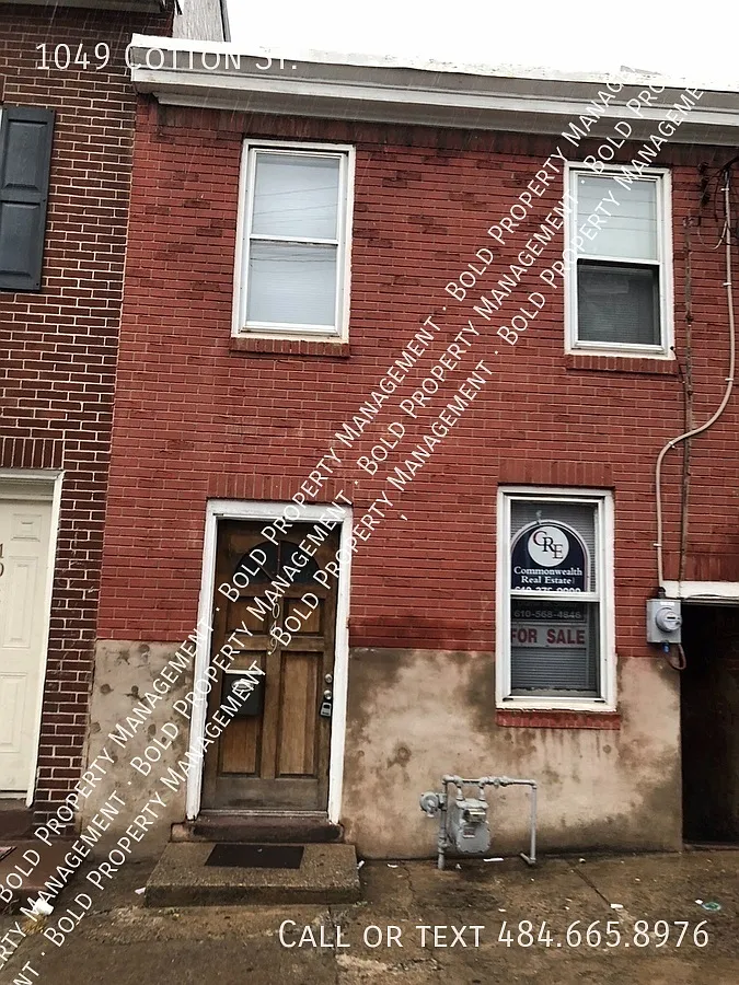 1049 Cotton St photo 1