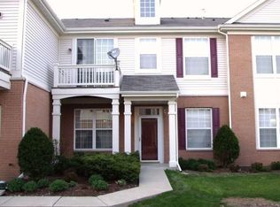 9015 Concord Ln UNIT B, Justice, IL 60458