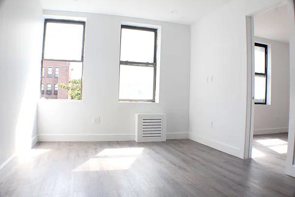 Rented by New Amsterdam Realty Group | media 17