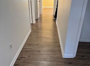 649 S 14th St #1, Newark, NJ 07103