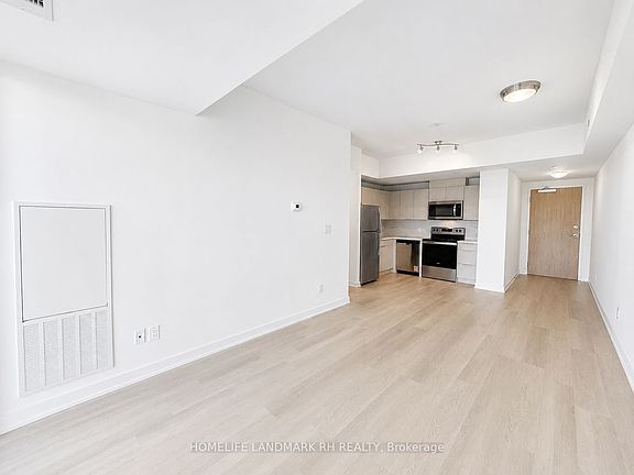 5th image of 2825 Jane St #214