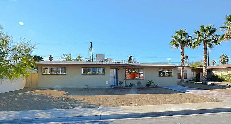 1st image of 4305 Las Lomas Ave