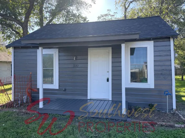 580 S Minter St, Stephenville, TX 76401