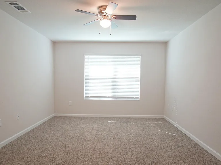 5120 Gaineswood Dr — Photo 22