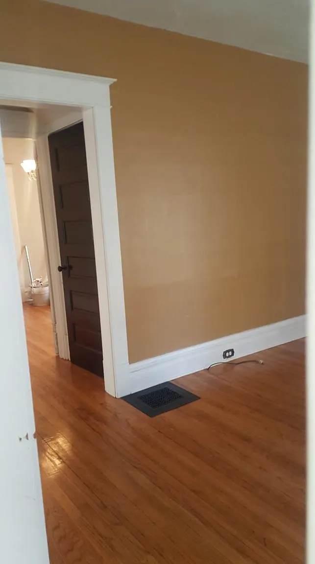 2 bed, $1,400 — Photo 2