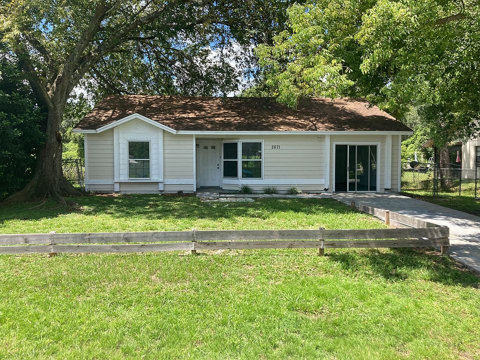 1st image of 2671 Bentley Dr