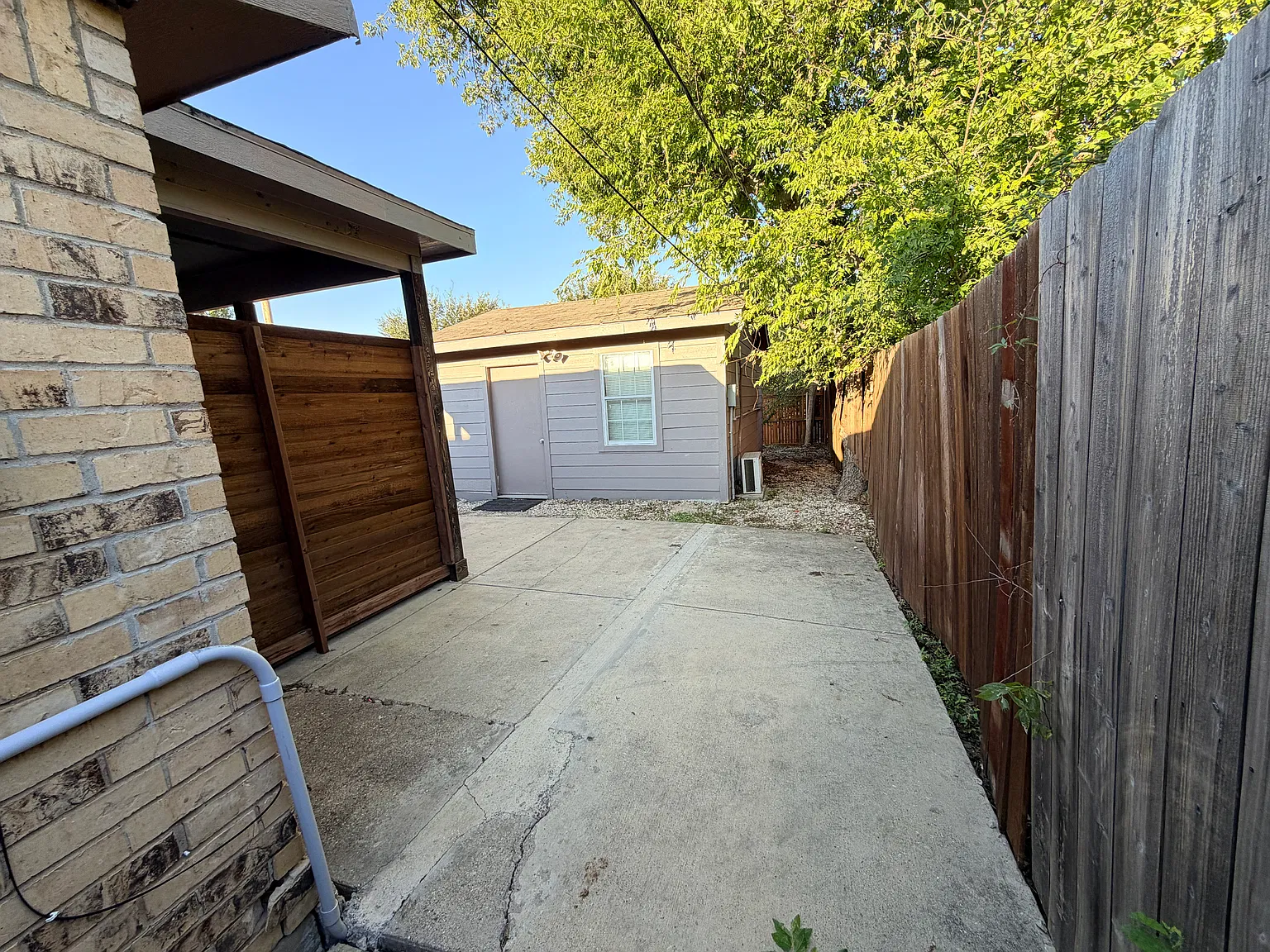 Studio, $995 — Photo 4