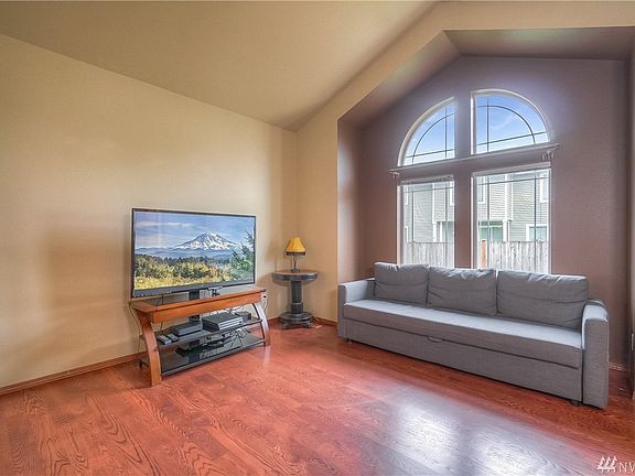 5th image of 15505 67th Avenue Ct E