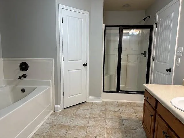 8905 Spring Grv N — Photo 7