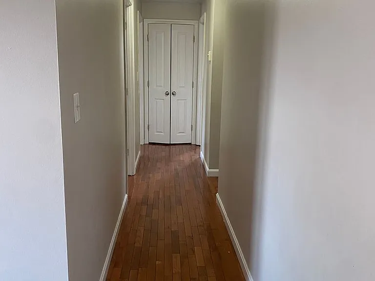 680 N Main St — Photo 5