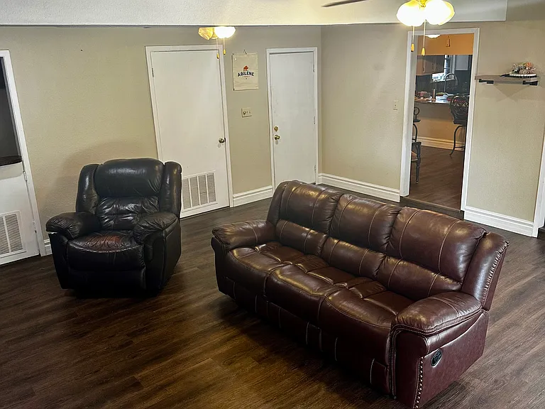 35 Mill Ct — Photo 10