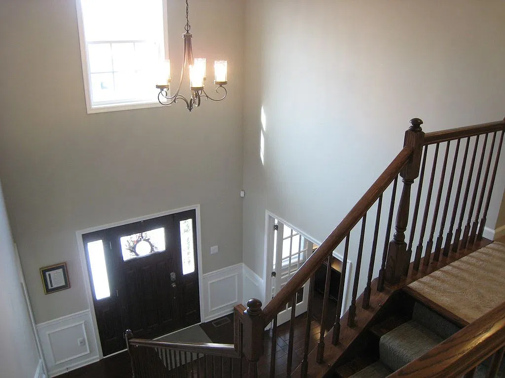 4 bed, 3947 sqft, $3,379 — Photo 4