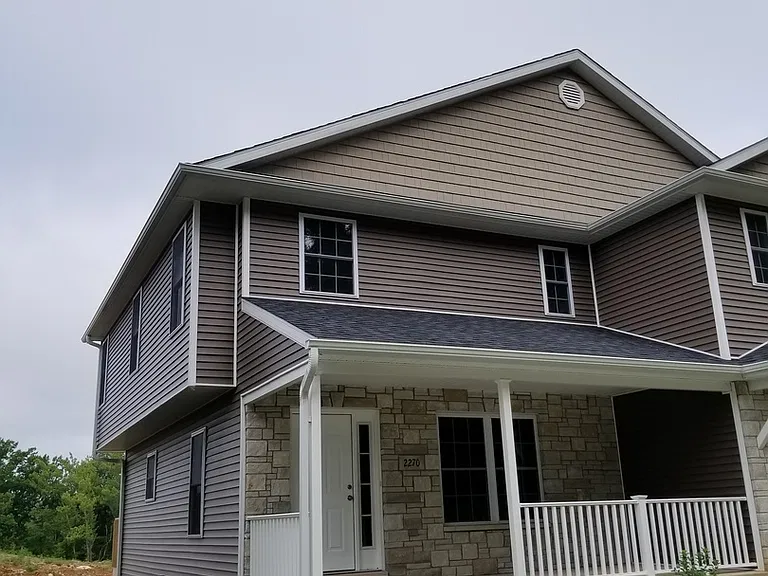 2270 S Samuel Ln — Photo 1
