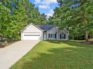 713 Brighton Ln, Winder, GA 30680